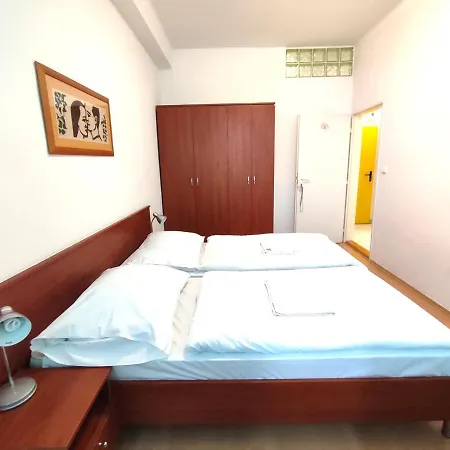 Jurki Dom 3* Μπρατισλάβα