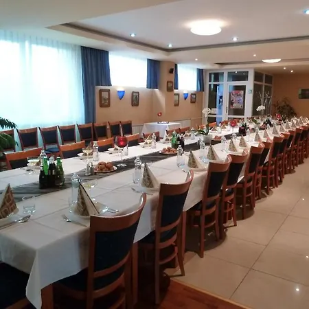 Jurki Dom Ξενοδοχείο 3*